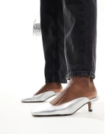 Santiago premium leather squared toe mules in silver