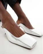 Santiago premium leather squared toe mules in silver