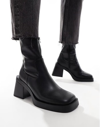 Rome square toe mid-heel platform boots in black