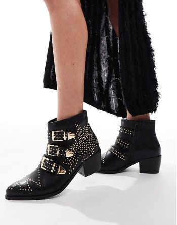 Cattle studded buckle detail western boots in black