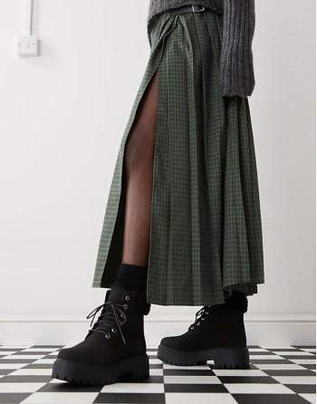 Stone Street 6 inch elevated lined boots in black nubuck