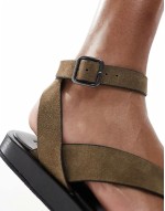 thong detail sandal in green