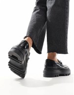 Alexia leather loafers in black