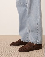 Premium leather loafer in brown suede